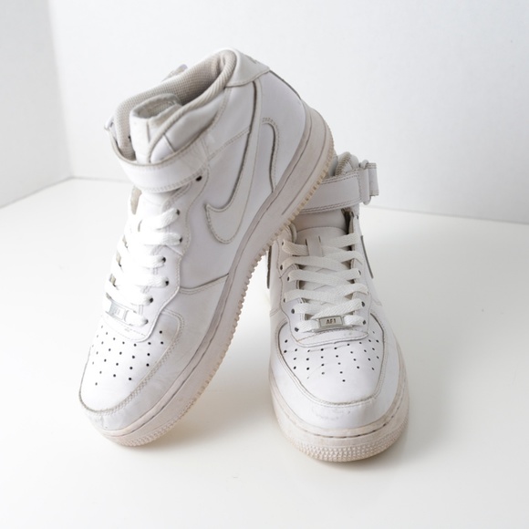 nike air force 1 mens white size 7.5